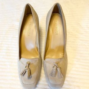 Talbots cream suede leather heel loafers with tassels size 7